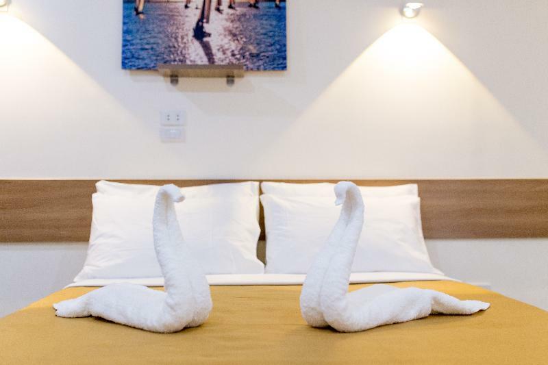 18 Suites Cebu Exteriér fotografie